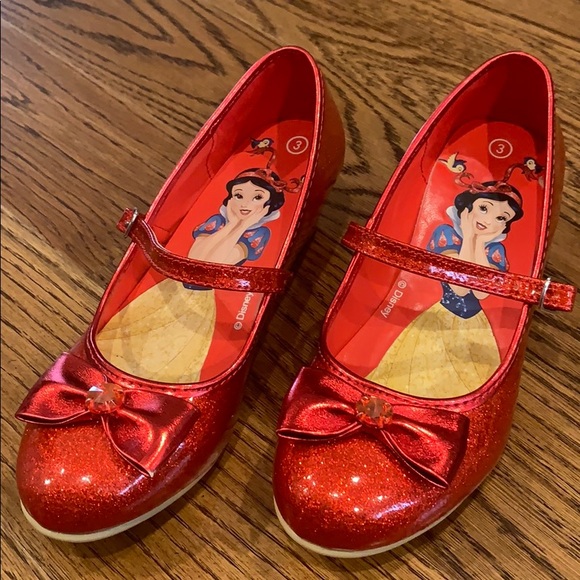 Girls size 3 Disney dress shoes - Picture 3 of 4